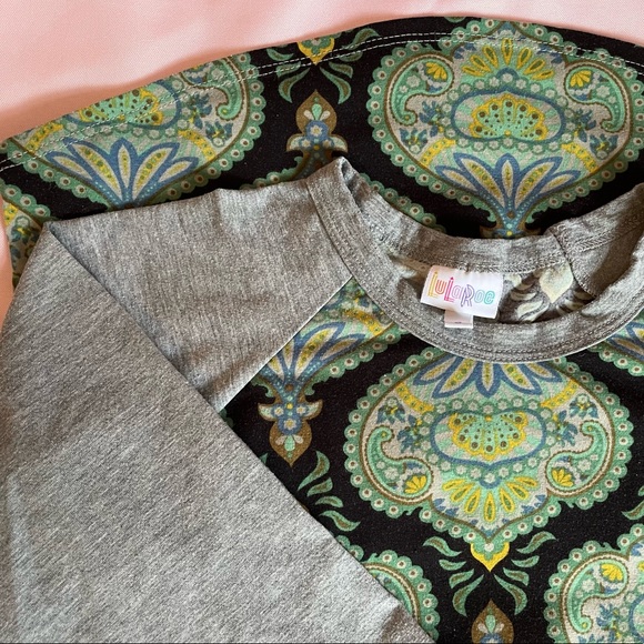 LuLaRoe 3/4-sleeve Paisley Baseball T-shirt - Picture 5 of 6